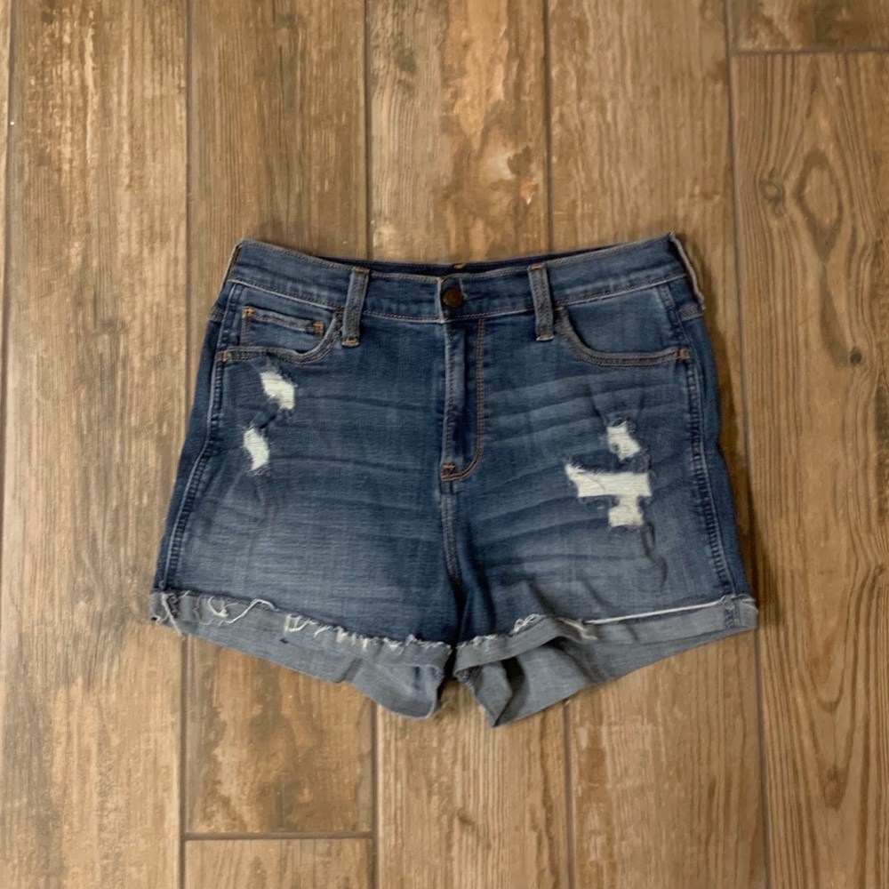 Hollister Jean Shorts size 9/8
